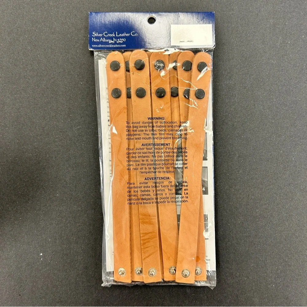 NWT Realeather Narrow Leather Wristbands with Snap Closure, 7.5” to 8.5” L